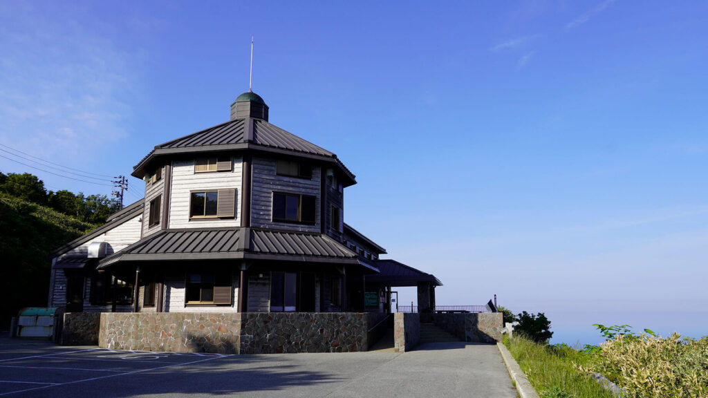 ドンデン高原ロッジ 自然リゾート