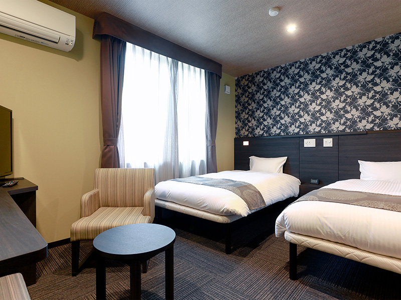 雪化粧の飛騨高山を街歩きする新春