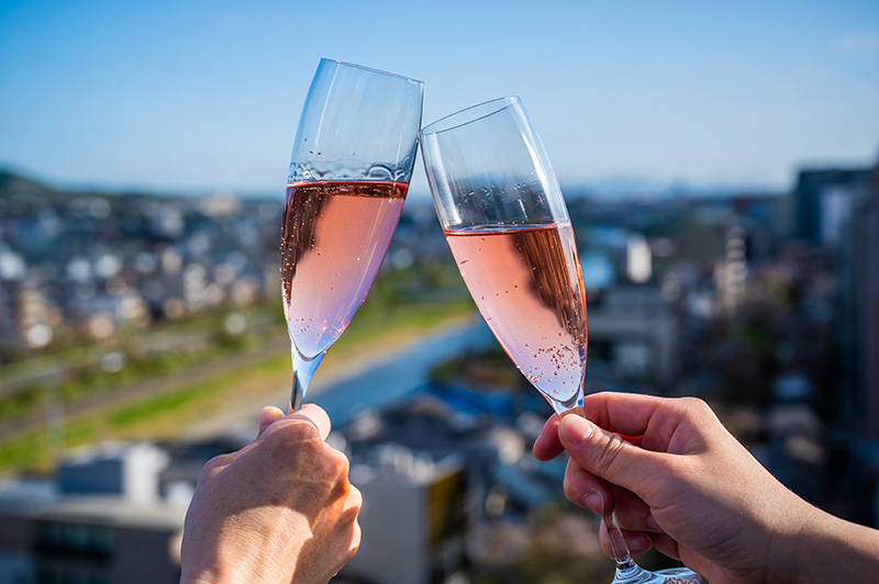 バレンタイン旅｜大切な人と、想いを重ねるカップルステイ――景色と時間が、ふたりの距離をそっと近づける